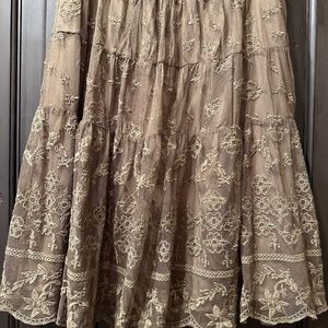 Sundance fully lined lace skirt